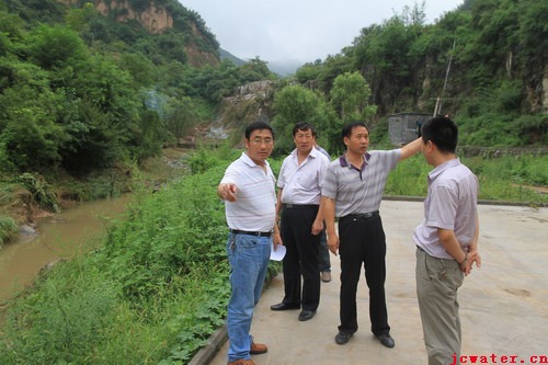 加強(qiáng)防汛督查，確保安全度汛